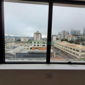 Sala com 54m², 1 vaga, no bairro Pio X em Caxias do Sul para Alugar