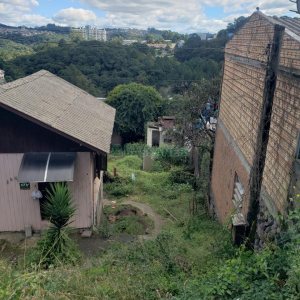 Casa com 72m², 3 dormitórios, no bairro Tijuca em Caxias do Sul para Comprar