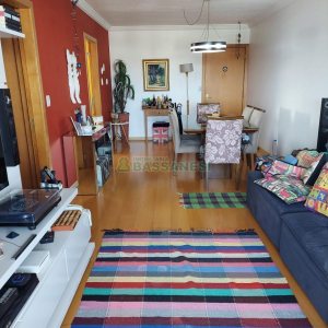 Apartamento com 94m², 3 dormitórios, 2 vagas, no bairro Rio Branco em Caxias do Sul para Comprar