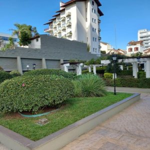 Apartamento com 94m², 3 dormitórios, 2 vagas, no bairro Rio Branco em Caxias do Sul para Comprar