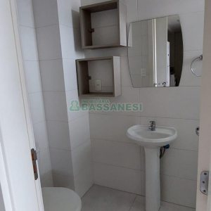 Apto Mobiliado com 40m², 1 dormitório, 1 vaga, no bairro Villagio Iguatemi em Caxias do Sul para Alugar