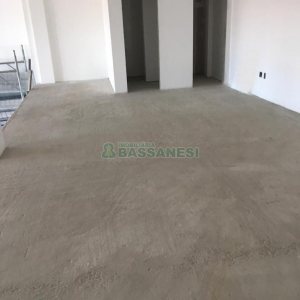 Loja com 312m², 4 vagas, no bairro Petrópolis em Caxias do Sul para Alugar ou Comprar