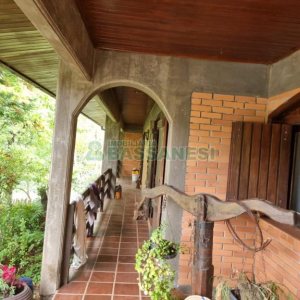 Chácara com 400m², 3 dormitórios, 1 vaga, no bairro Monte Bérico em Caxias do Sul para Comprar