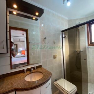 Apartamento com 93m², 3 dormitórios, 2 vagas, no bairro Pio X em Caxias do Sul para Comprar