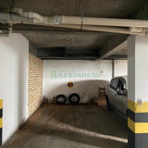 Apartamento com 93m², 3 dormitórios, 2 vagas, no bairro Pio X em Caxias do Sul para Comprar