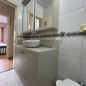 Sobrado com 79m², 2 dormitórios, 1 vaga, no bairro Santa Catarina em Caxias do Sul para Comprar