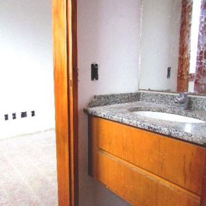 Loja com 440m², no bairro Sagrada Família em Caxias do Sul para Alugar ou Comprar