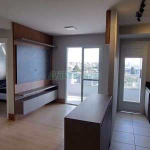 Apartamento com 54m², 2 dormitórios, 1 vaga, no bairro São Pelegrino em Caxias do Sul para Alugar