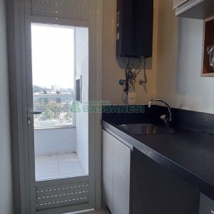 Apartamento com 54m², 2 dormitórios, 1 vaga, no bairro São Pelegrino em Caxias do Sul para Alugar