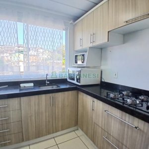 Apto Mobiliado com 56m², 2 dormitórios, 1 vaga, no bairro Esplanada em Caxias do Sul para Alugar