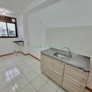 Apartamento com 65m², 2 dormitórios, 2 vagas, no bairro São Pelegrino em Caxias do Sul para Alugar