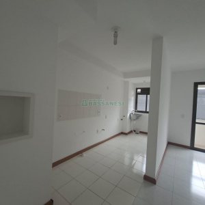 Apartamento com 64m², 2 dormitórios, no bairro São Pelegrino em Caxias do Sul para Alugar