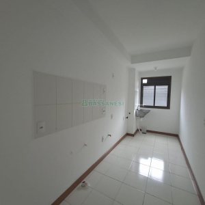 Apartamento com 64m², 2 dormitórios, no bairro São Pelegrino em Caxias do Sul para Alugar