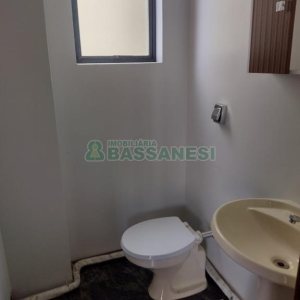 Sala com 37m², no bairro Centro em Caxias do Sul para Comprar