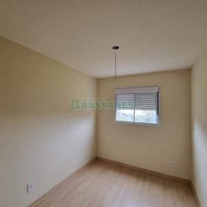 Apartamento com 49m², 2 dormitórios, 1 vaga, no bairro Nossa Senhora das Graças em Caxias do Sul para Alugar