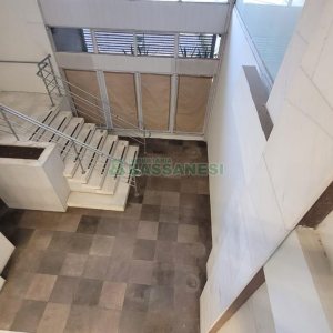 Loja com 1111m², 2 vagas, no bairro Centro em Caxias do Sul para Alugar