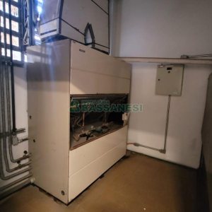 Loja com 1111m², 2 vagas, no bairro Centro em Caxias do Sul para Alugar