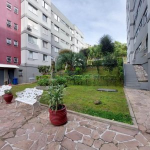 Apartamento com 68m², 3 dormitórios, 1 vaga, no bairro Floresta em Caxias do Sul para Comprar
