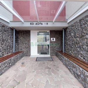 Apartamento com 68m², 3 dormitórios, 1 vaga, no bairro Floresta em Caxias do Sul para Comprar