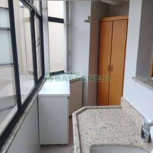 Apartamento com 167m², 3 dormitórios, 4 vagas, no bairro Pio X em Caxias do Sul para Comprar