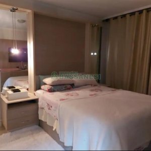 Apto Mobiliado com 130m², 2 dormitórios, 1 vaga, no bairro Pio X em Caxias do Sul para Alugar