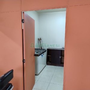 Sala Mobiliada com 50m², no bairro Centro em Caxias do Sul para Alugar