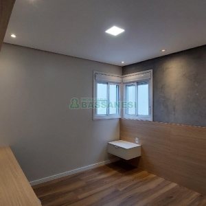 Apartamento com 59m², 2 dormitórios, 2 vagas, no bairro Bela Vista em Caxias do Sul para Comprar