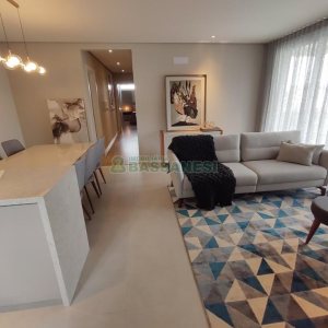 Apartamento com 106m², 2 dormitórios, 1 vaga, no bairro Nossa Senhora de Lourdes em Caxias do Sul para Comprar