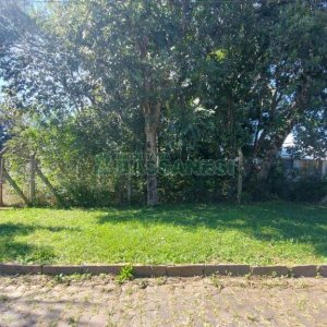 Terreno com 372m², no bairro Santa Corona em Caxias do Sul para Comprar