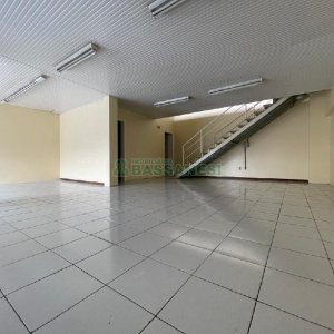Loja com 140m², no bairro Bela Vista em Caxias do Sul para Alugar
