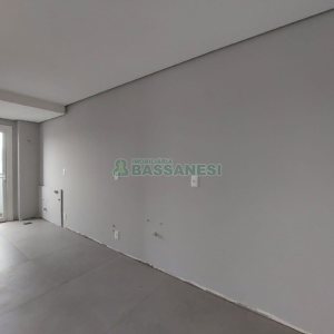 Apartamento com 51m², 1 dormitório, 1 vaga, no bairro Santa Catarina em Caxias do Sul para Comprar