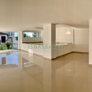 Loja com 87m², no bairro Jardim Eldorado em Caxias do Sul para Alugar ou Comprar