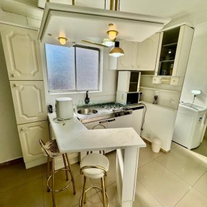 Apto Mobiliado com 41m², 2 dormitórios, no bairro Centro em Caxias do Sul para Comprar