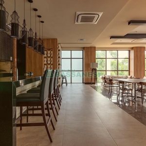 Casa com 1130m², 4 dormitórios, 2 vagas, no bairro São Ciro em Caxias do Sul para Comprar