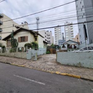 Casa com 200m², 3 dormitórios, no bairro Exposição em Caxias do Sul para Comprar