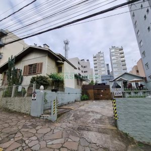 Casa com 200m², 3 dormitórios, no bairro Exposição em Caxias do Sul para Comprar