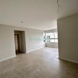 Apartamento com 100m², 3 dormitórios, 2 vagas, no bairro Panazzolo em Caxias do Sul para Comprar