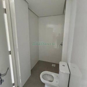 Apartamento com 100m², 3 dormitórios, 2 vagas, no bairro Panazzolo em Caxias do Sul para Comprar