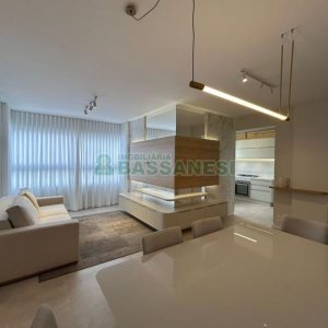 Apartamento com 100m², 3 dormitórios, 2 vagas, no bairro Panazzolo em Caxias do Sul para Comprar