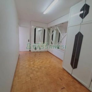 Apartamento com 41m², 2 dormitórios, no bairro Centro em Caxias do Sul para Comprar