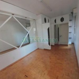 Apartamento com 41m², 2 dormitórios, no bairro Centro em Caxias do Sul para Comprar