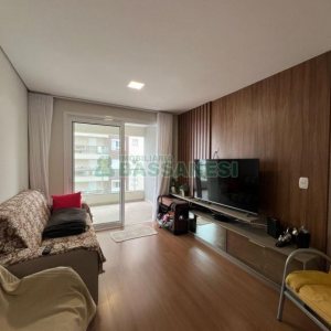 Apartamento com 102m², 3 dormitórios, 2 vagas, no bairro Madureira em Caxias do Sul para Comprar