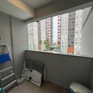 Apartamento com 102m², 3 dormitórios, 2 vagas, no bairro Madureira em Caxias do Sul para Comprar