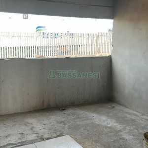 Pavilhão com 1320m², no bairro Forqueta em Caxias do Sul para Alugar