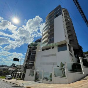Apartamento com 267m², 2 dormitórios, 3 vagas, no bairro Jardim América em Caxias do Sul para Comprar