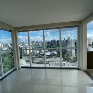 Apartamento com 267m², 2 dormitórios, 3 vagas, no bairro Jardim América em Caxias do Sul para Comprar