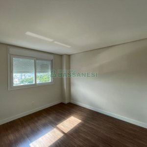 Apartamento com 267m², 2 dormitórios, 3 vagas, no bairro Jardim América em Caxias do Sul para Comprar