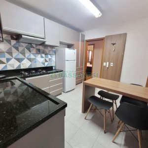 Apto Mobiliado com 80m², 2 dormitórios, 1 vaga, no bairro Centro em Caxias do Sul para Alugar