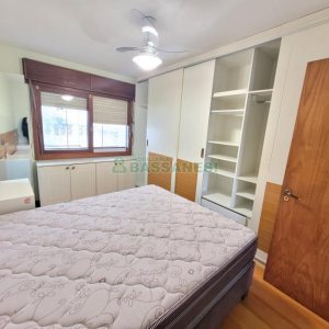 Apto Mobiliado com 80m², 2 dormitórios, 1 vaga, no bairro Centro em Caxias do Sul para Alugar
