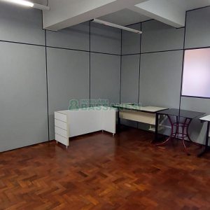 Sala com 185m², 1 vaga, no bairro Jardim América em Caxias do Sul para Alugar